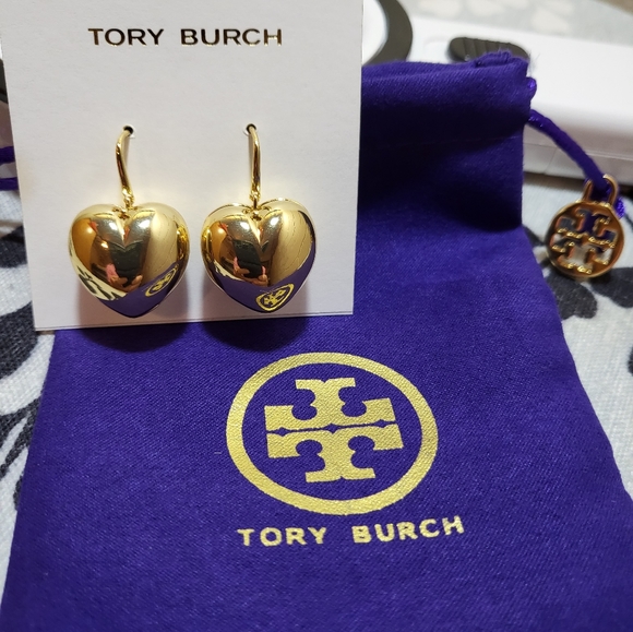 *** SOLD OUT *** Tory Burch Heart Locket Earrings - Picture 4 of 8
